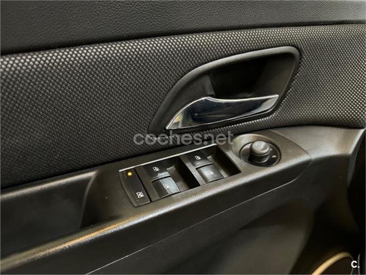 CHEVROLET Cruze 2.0 VCDi LT Clima
